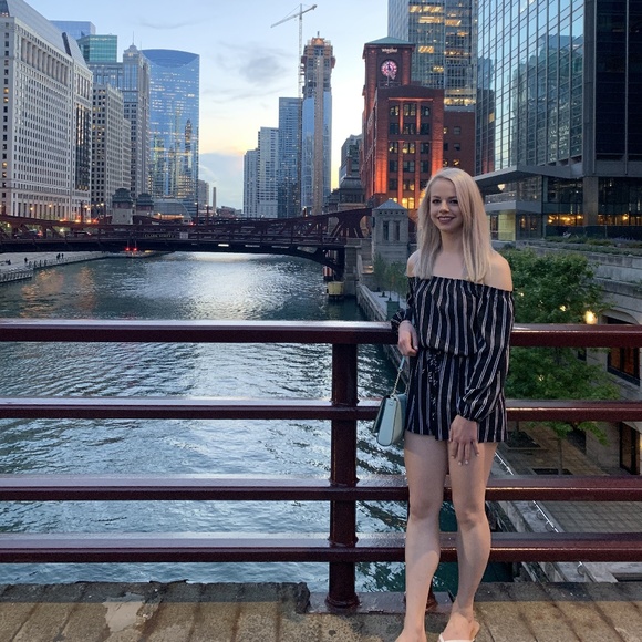 Meet your Posher, Emily - Picture 1 of 1